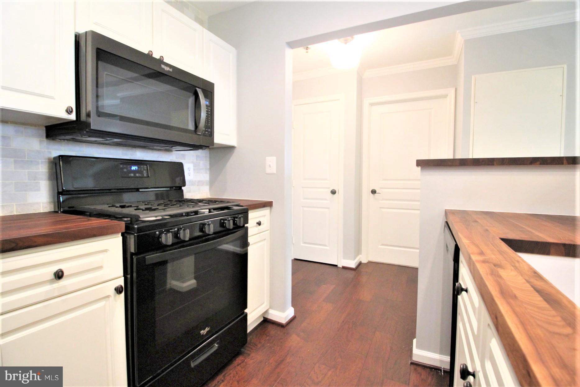 5565 SEMINARY ROAD 314