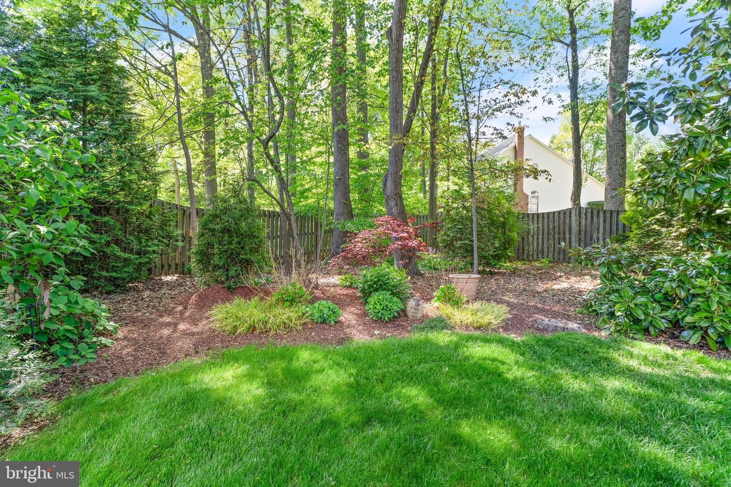 4939 Edge Rock Dr