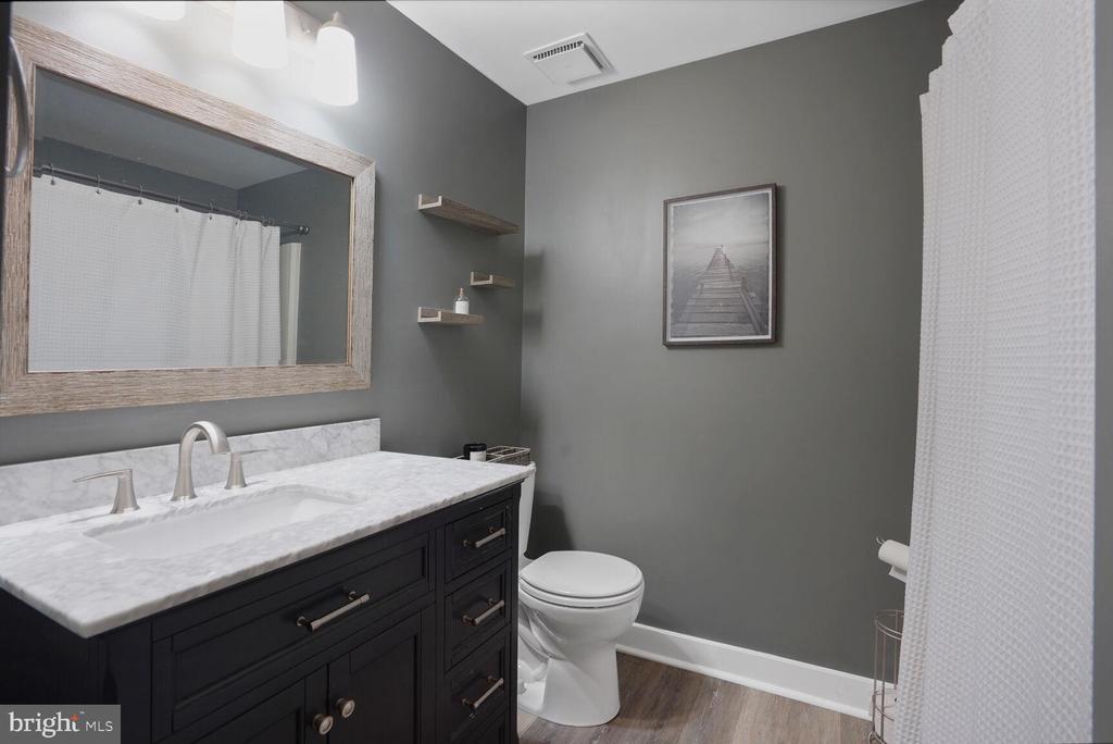 5810 Canvasback Rd
