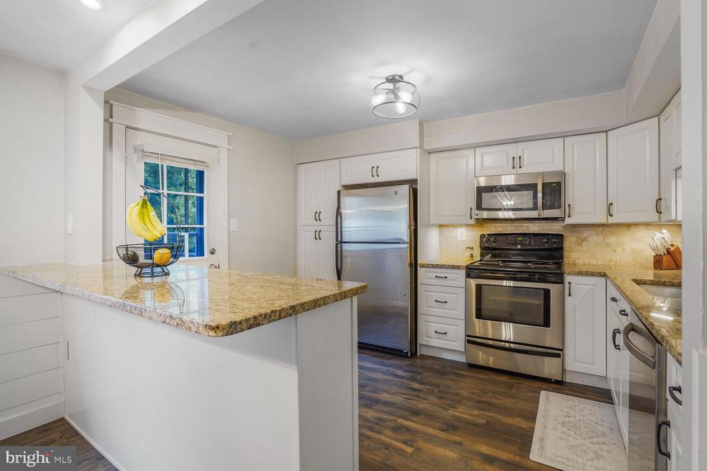 5810 Canvasback Rd