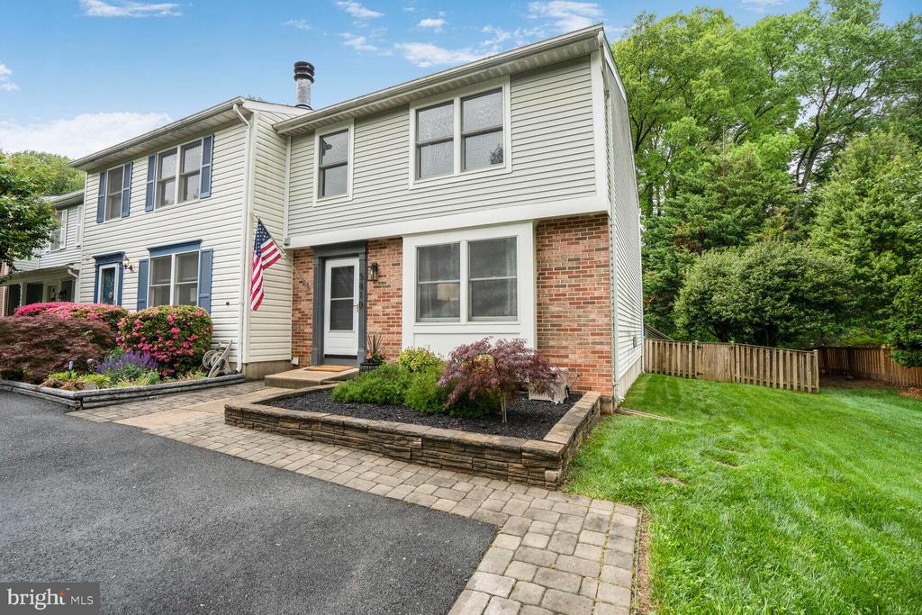 5810 Canvasback Rd
