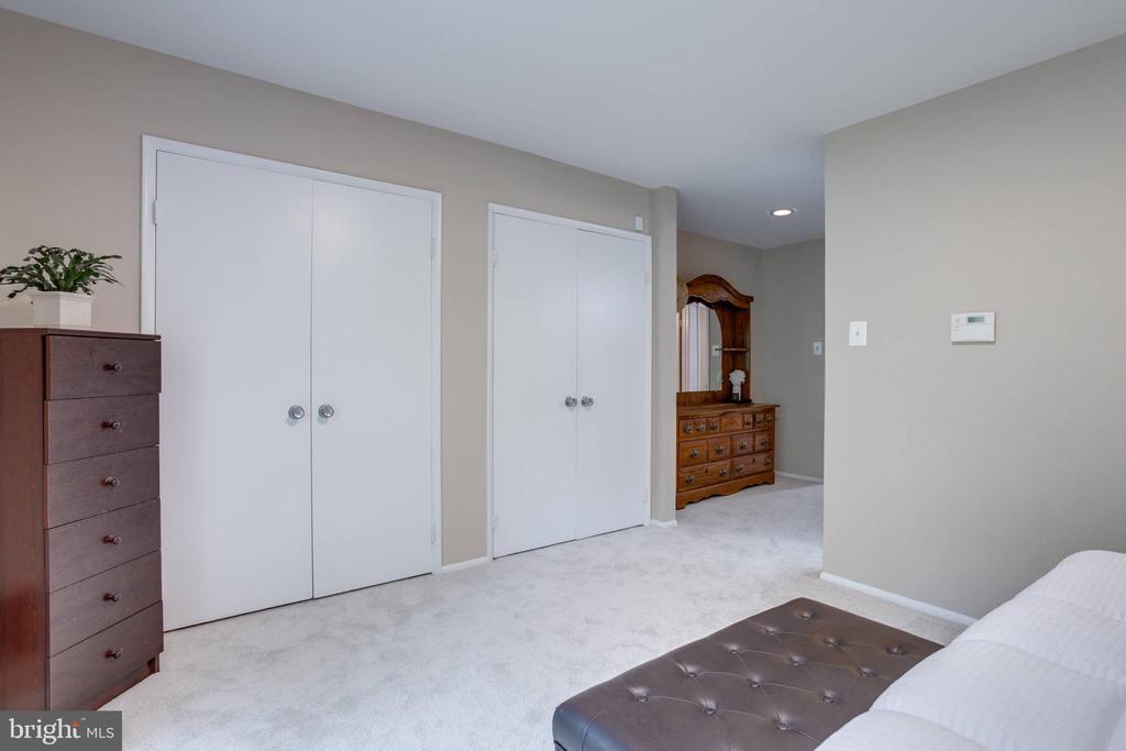 8608 Battailles Ct