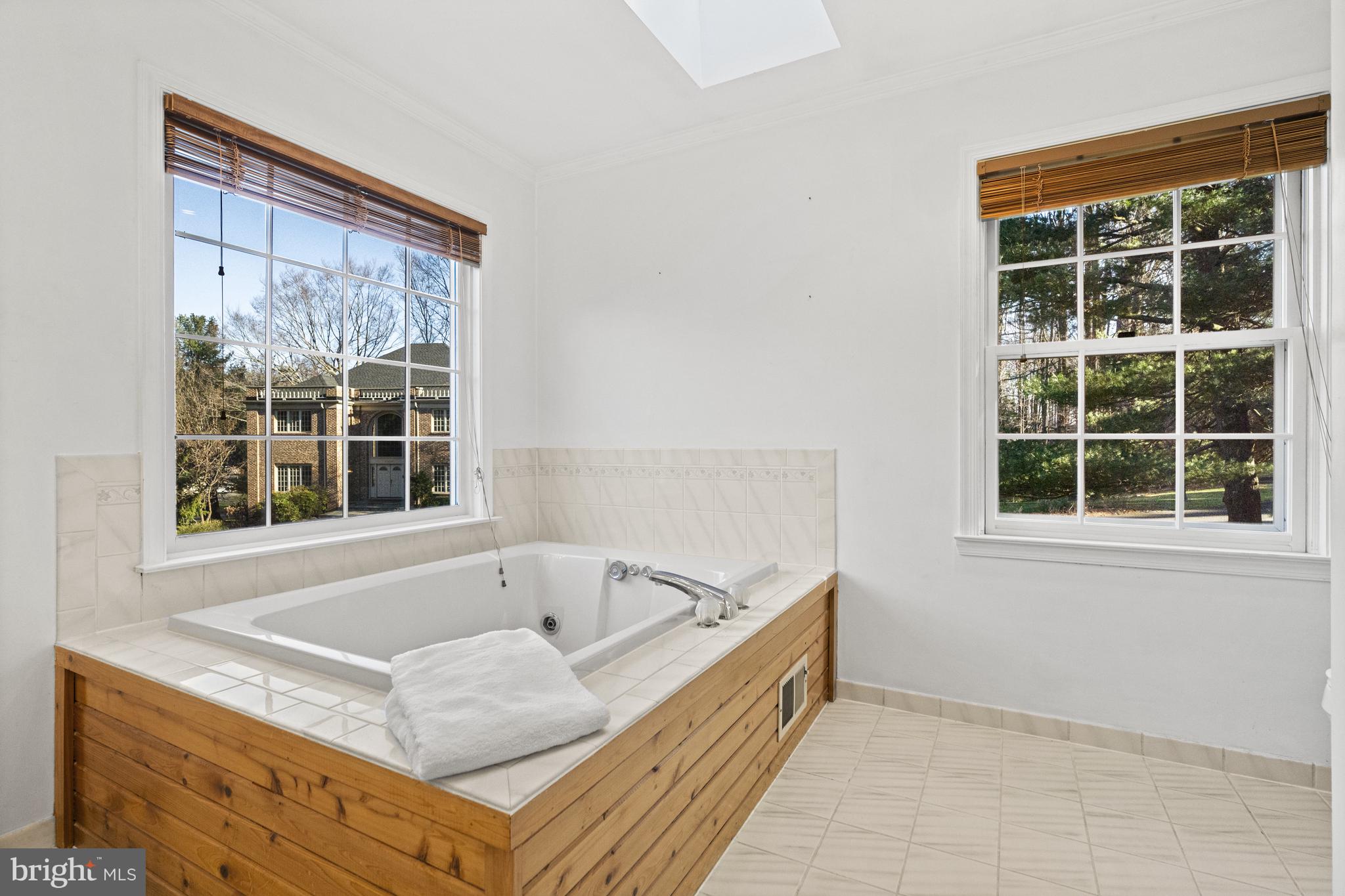 10333 Hickory Forest Dr