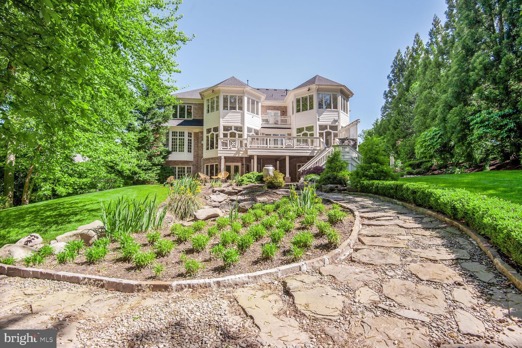 7845 MONTVALE WAY