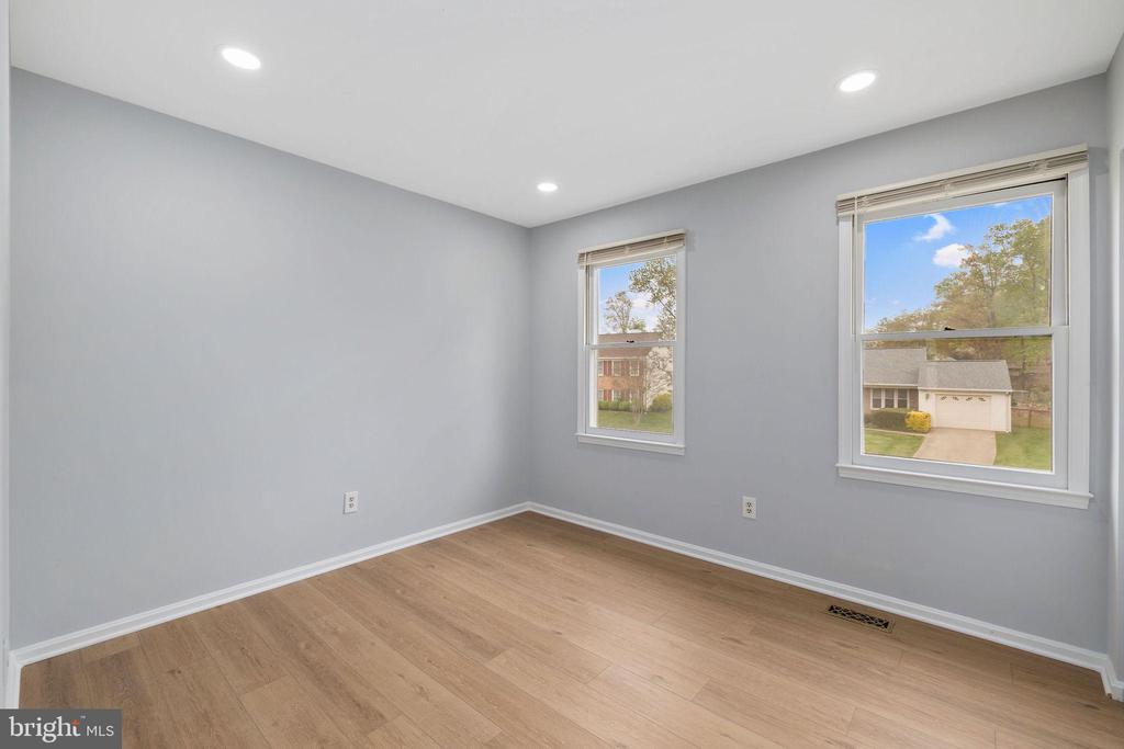 2028 MALEADY DRIVE