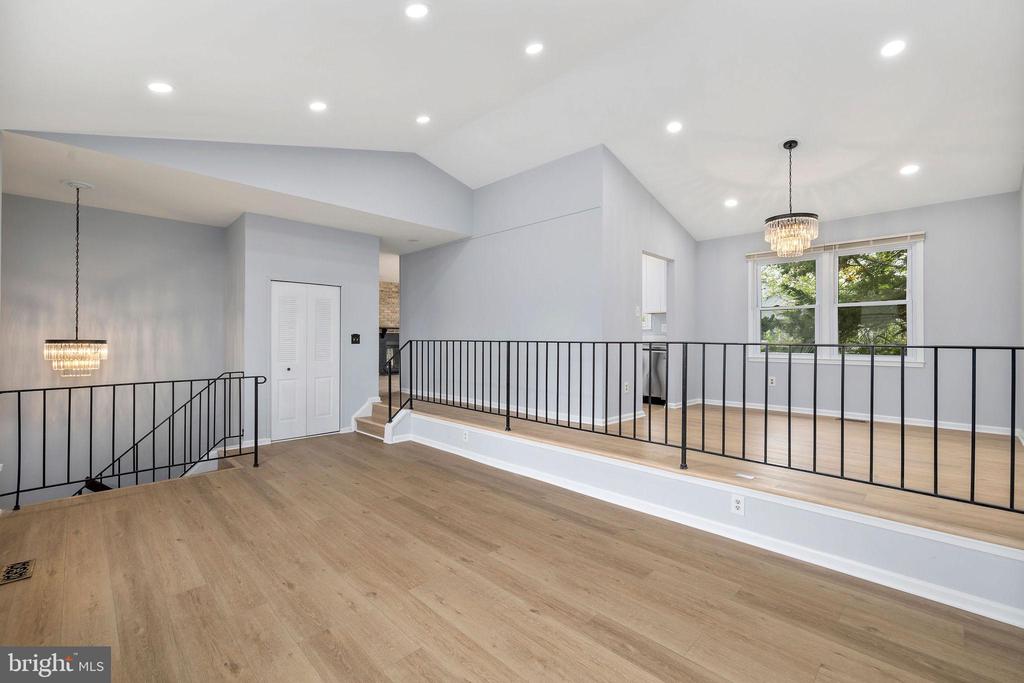 2028 MALEADY DRIVE