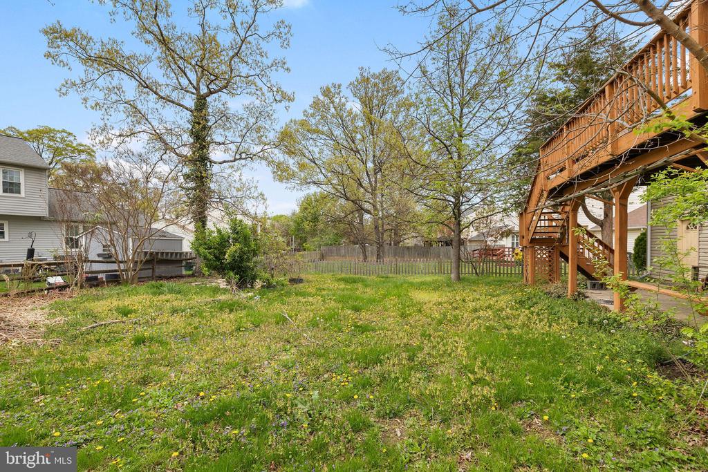 2028 MALEADY DRIVE