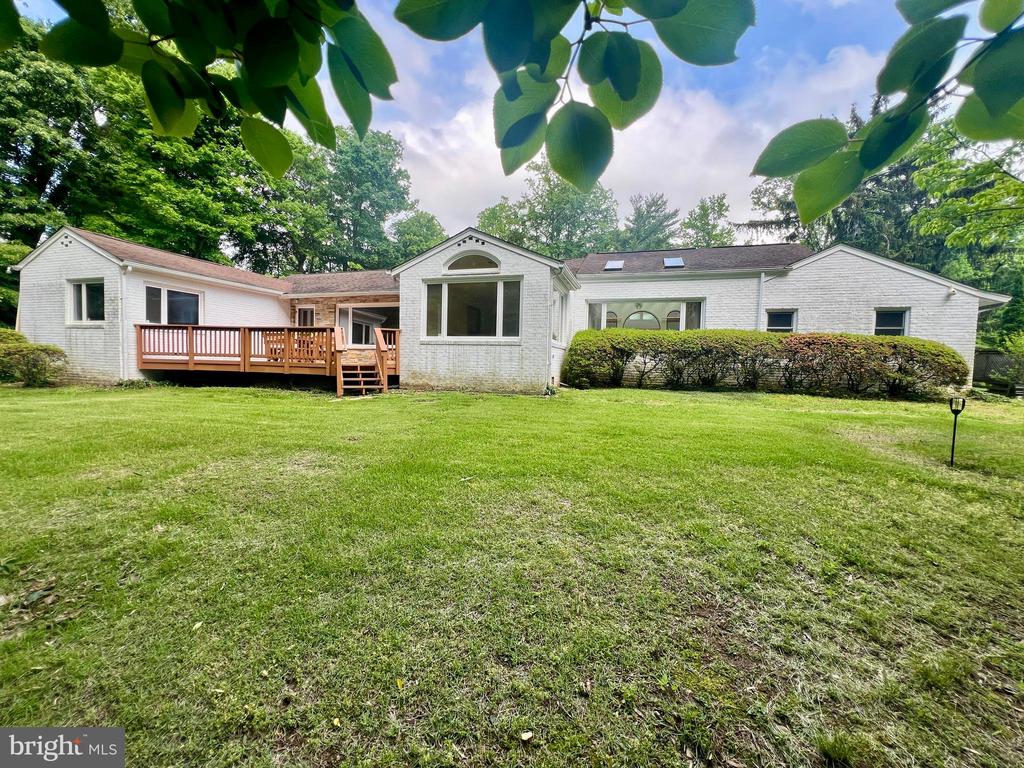1116 Morningside Ln