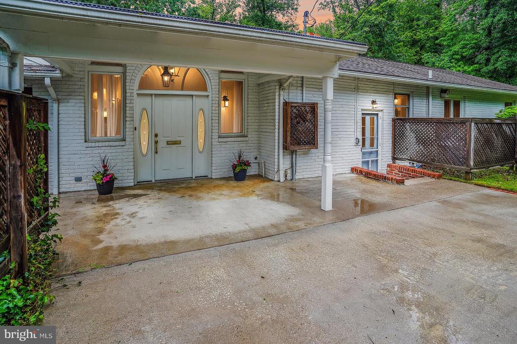 1116 Morningside Ln