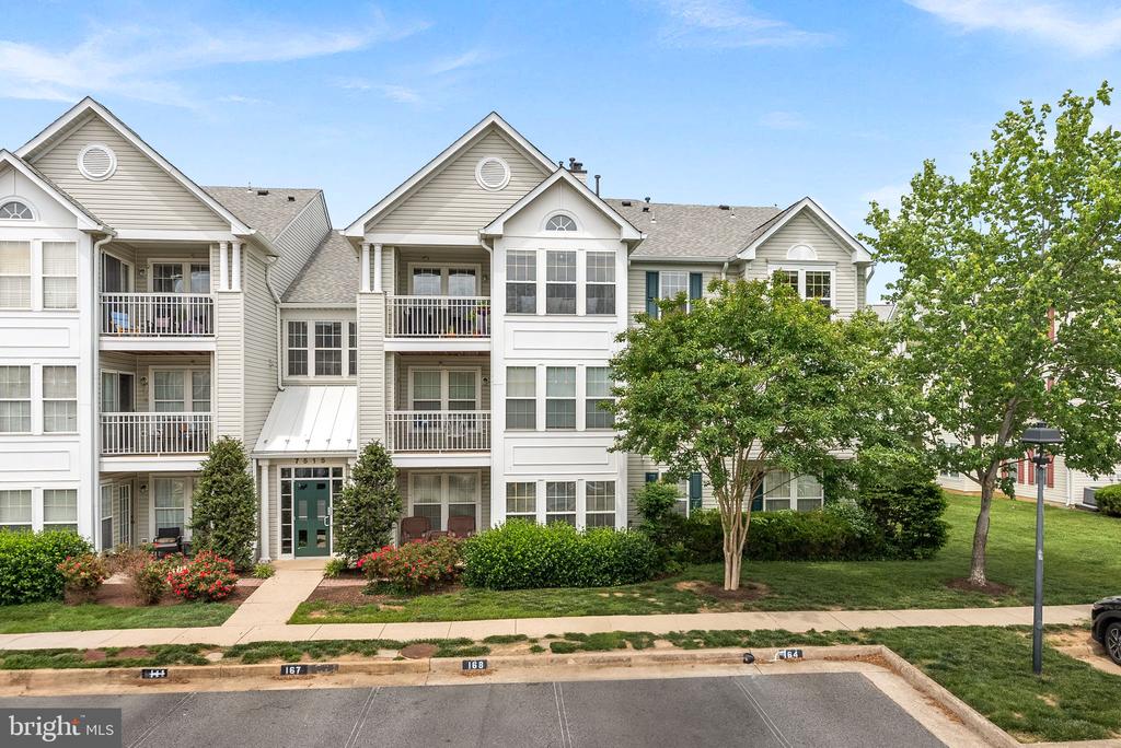7515 SNOWPEA COURT M 168