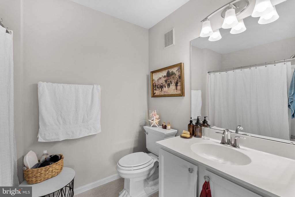 7515 SNOWPEA COURT M 168