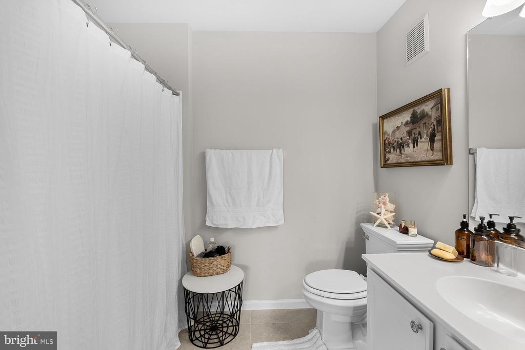 7515 SNOWPEA COURT M 168