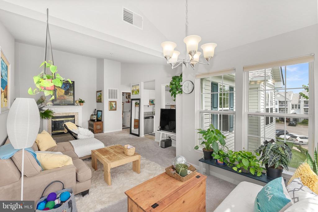 7515 SNOWPEA COURT M 168