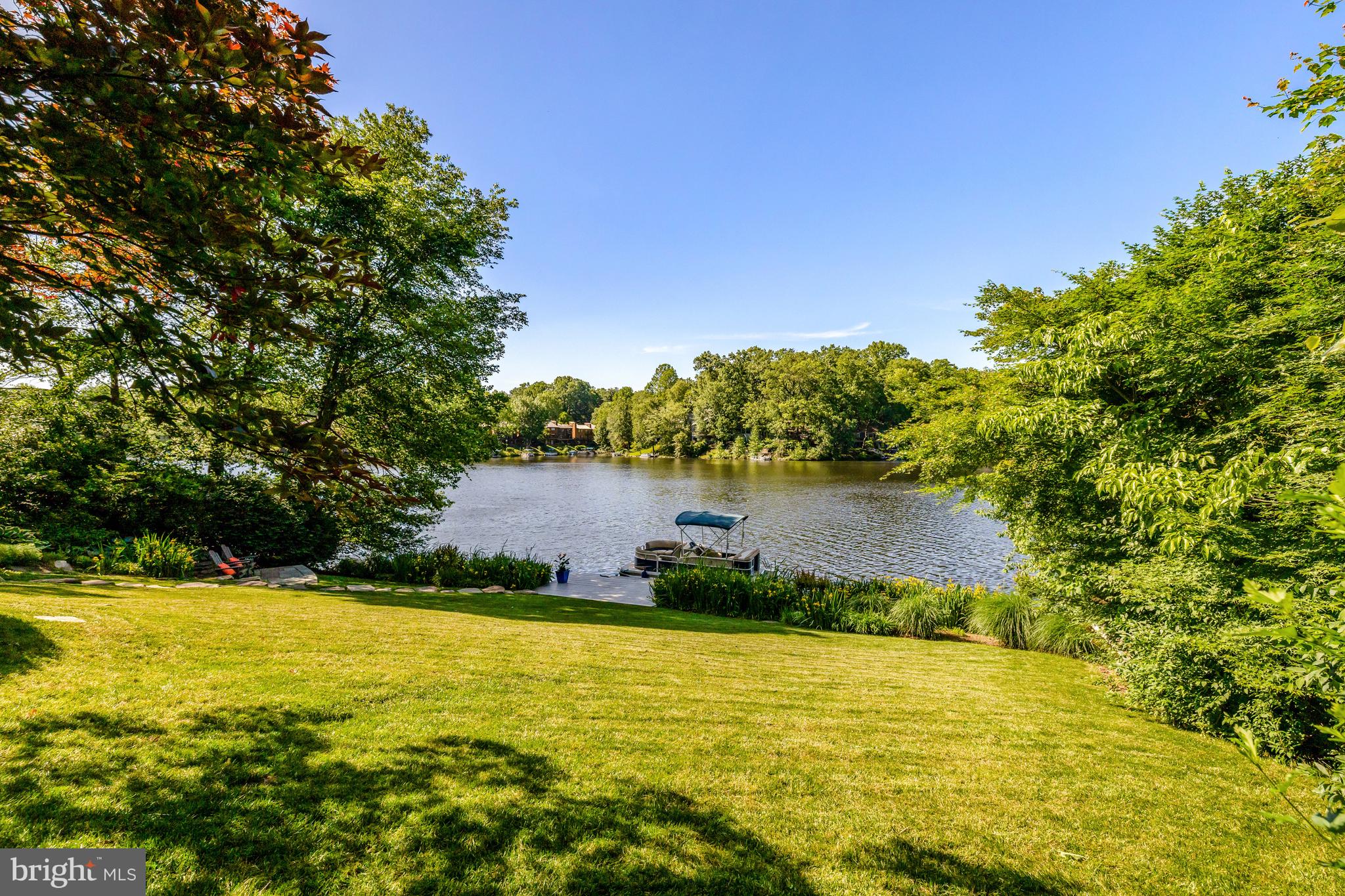 2200 Spinnaker Ct