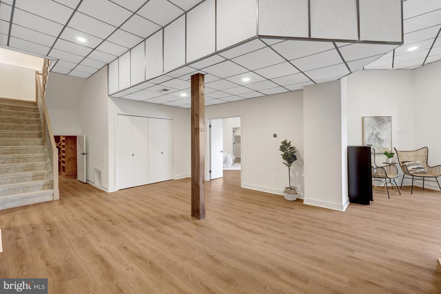 2200 Spinnaker Ct