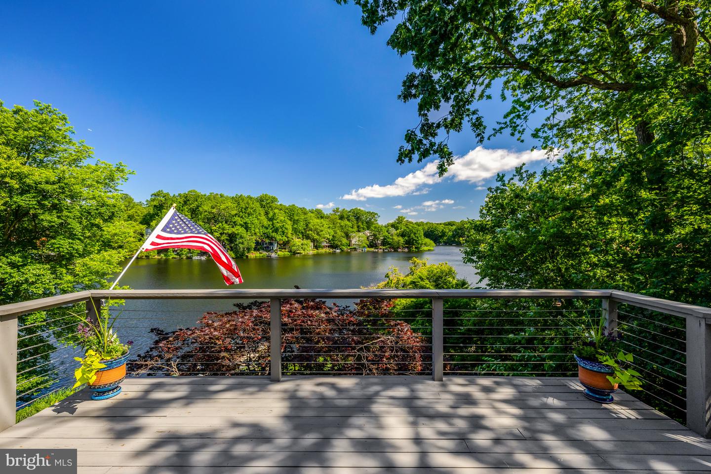 2200 Spinnaker Ct