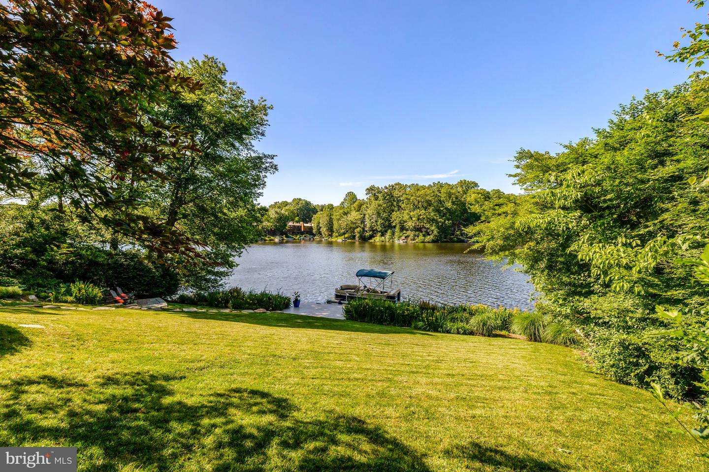 2200 Spinnaker Ct