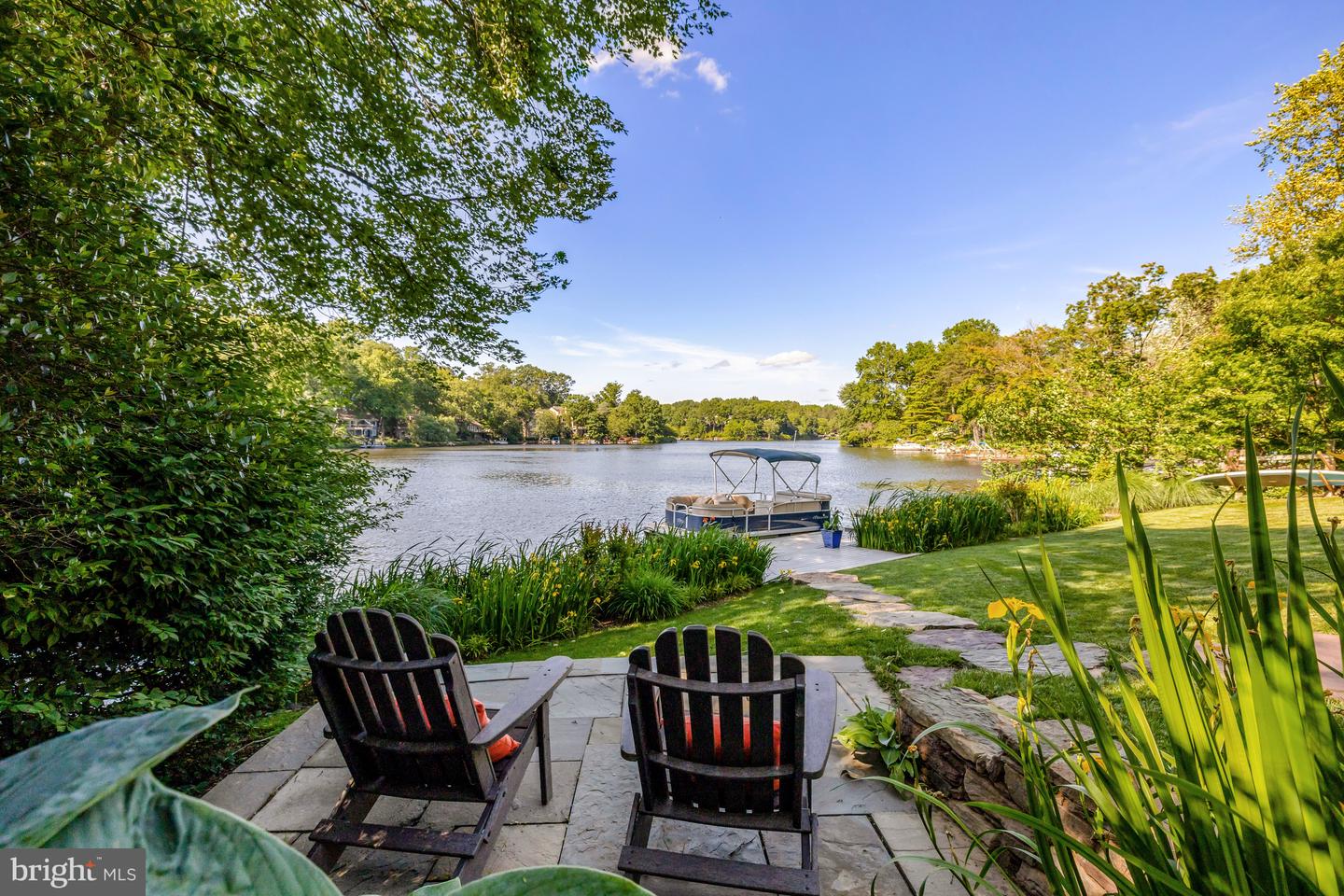 2200 Spinnaker Ct