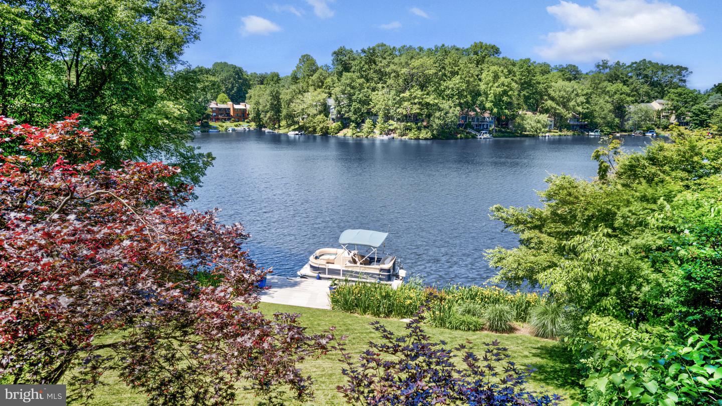 2200 Spinnaker Ct
