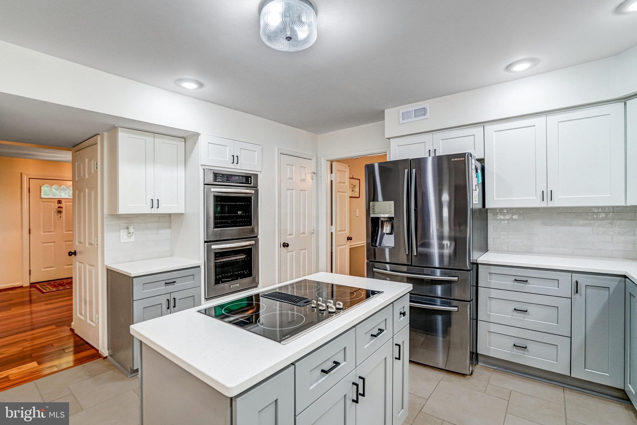 7832 VALLEYFIELD DRIVE