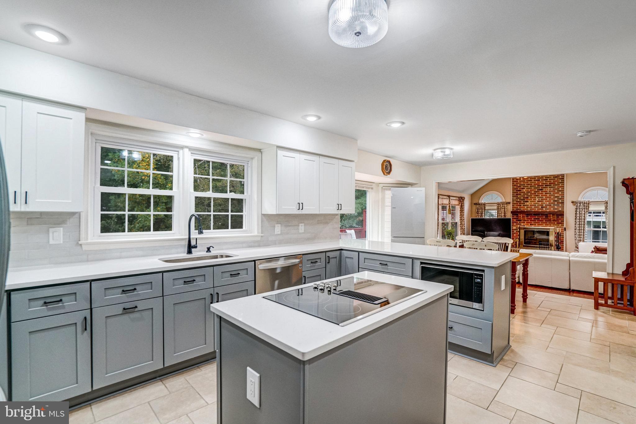 7832 VALLEYFIELD DRIVE