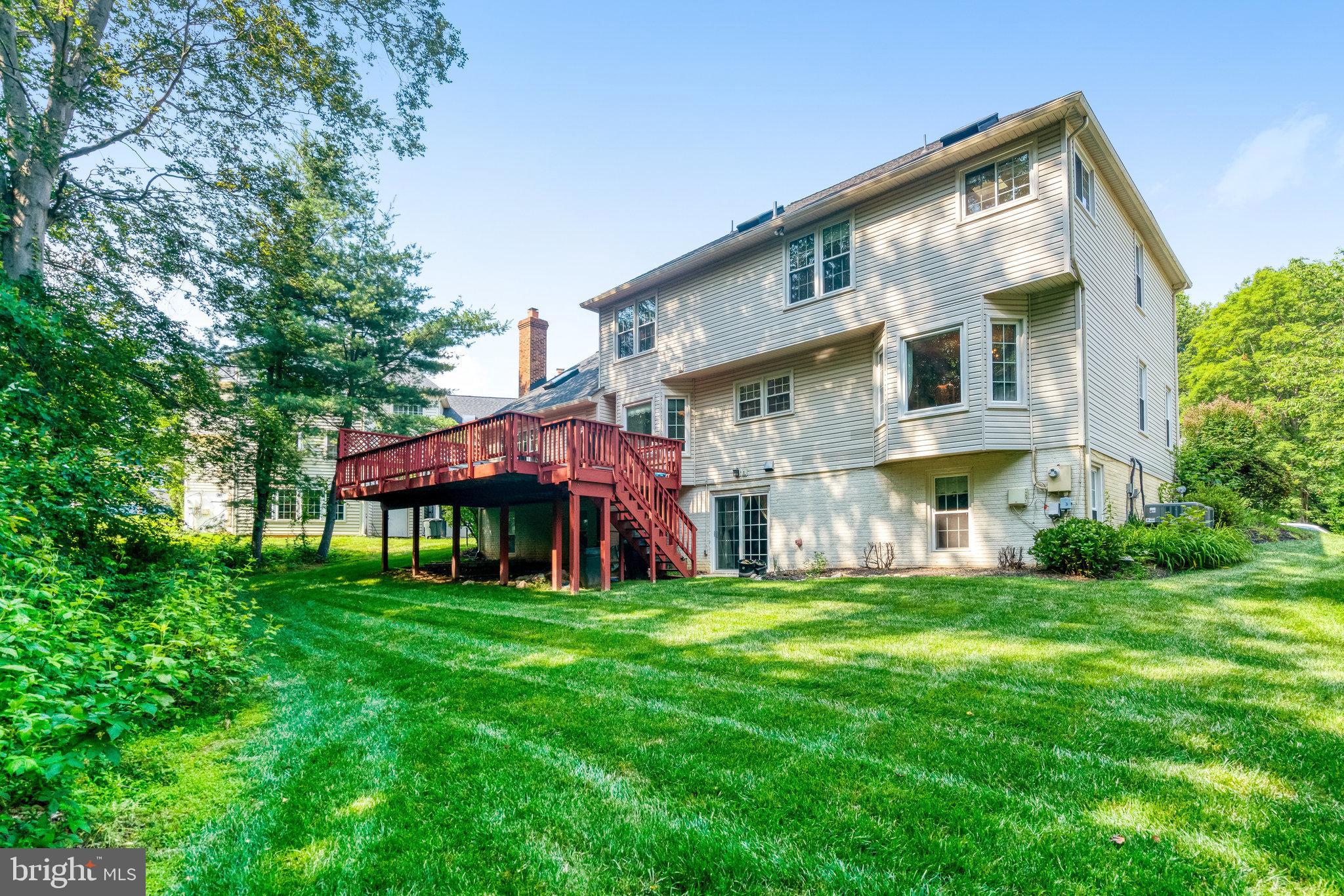 7832 VALLEYFIELD DRIVE