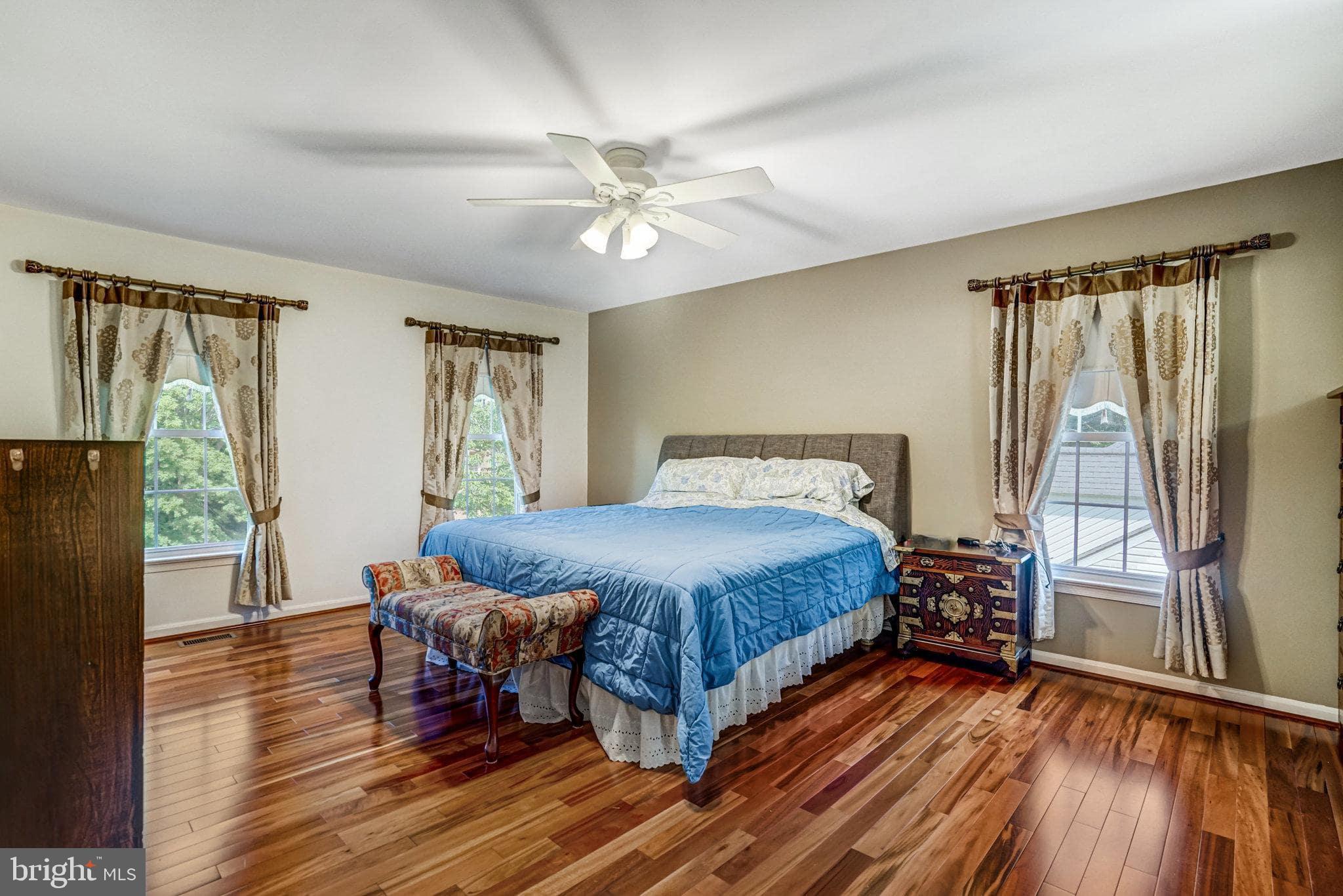 7832 VALLEYFIELD DRIVE