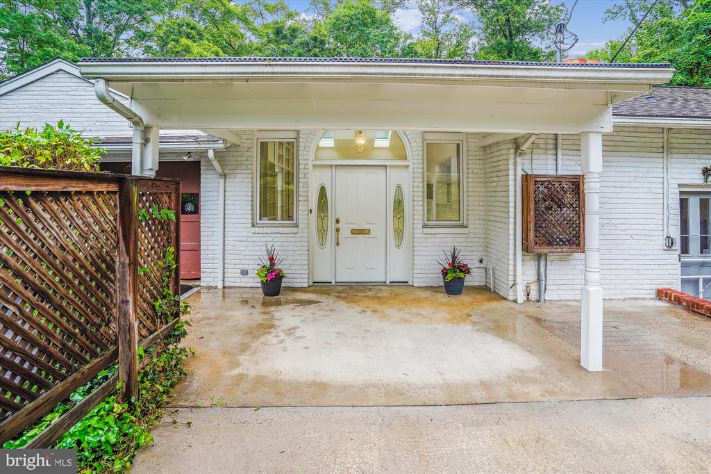 1116 Morningside Ln