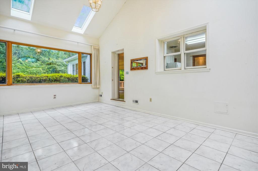 1116 Morningside Ln