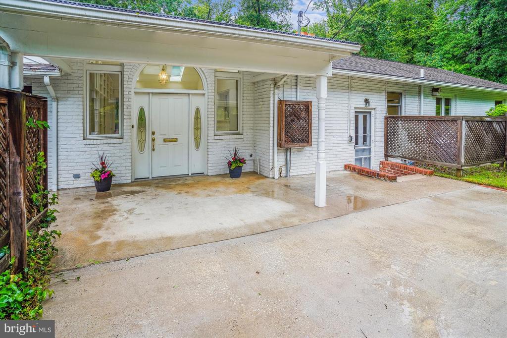 1116 Morningside Ln
