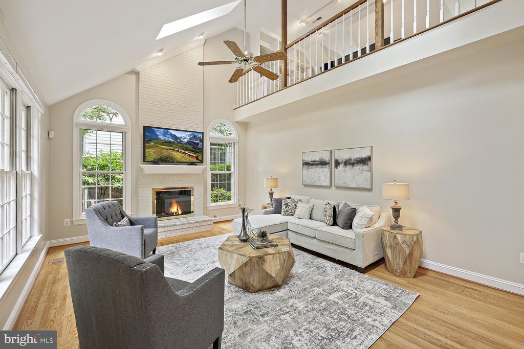 11275 Center Harbor Rd