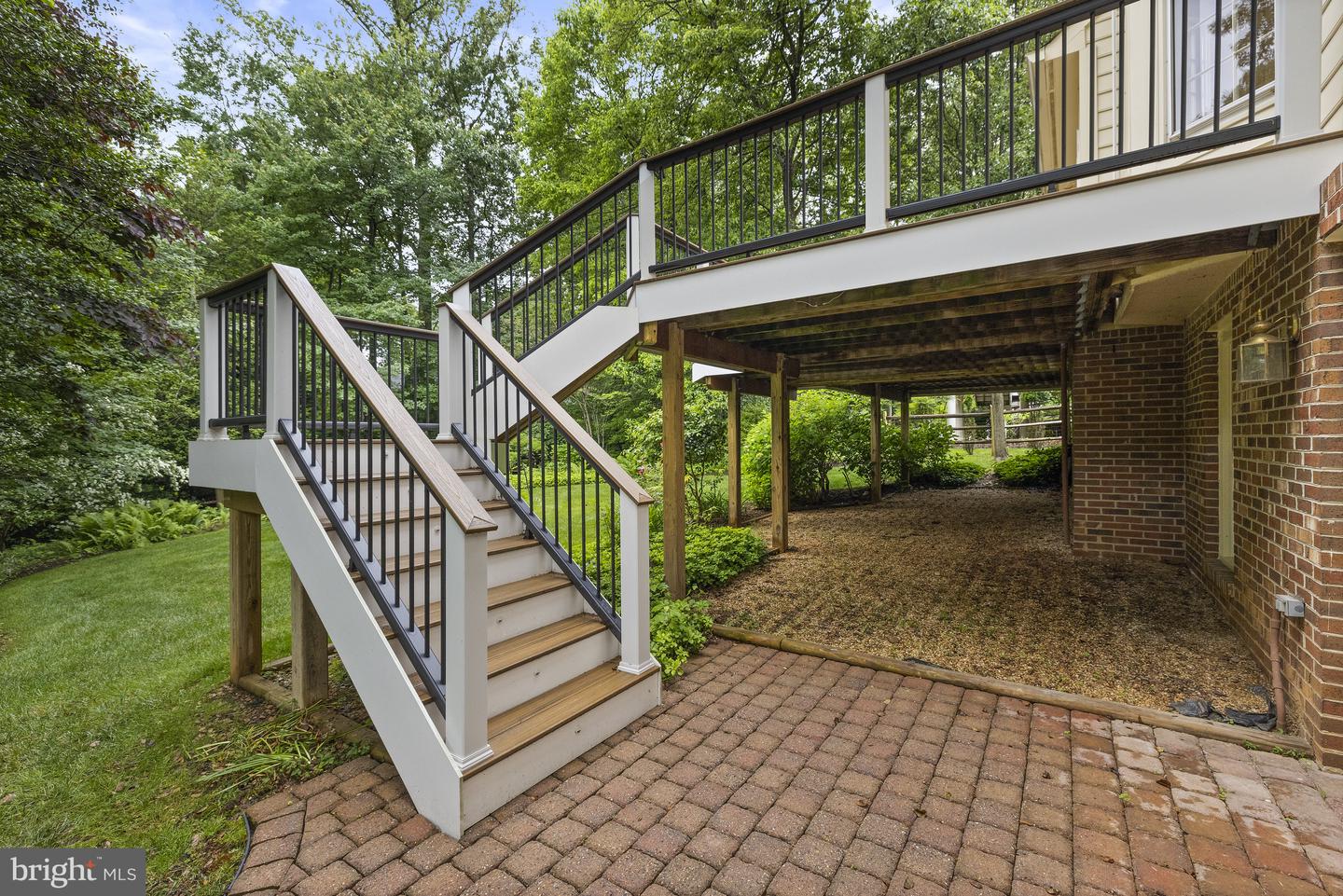 11275 Center Harbor Rd