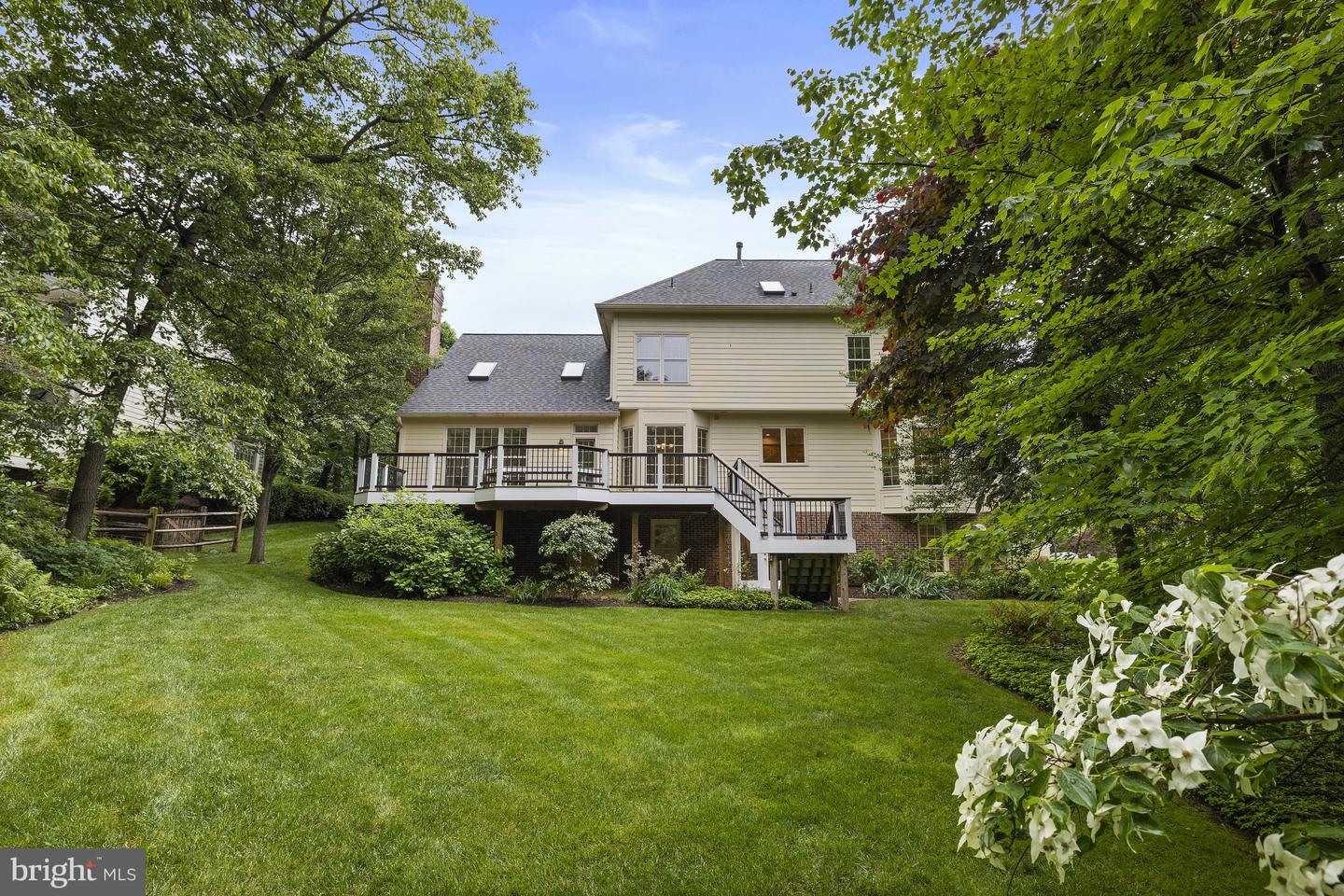 11275 Center Harbor Rd