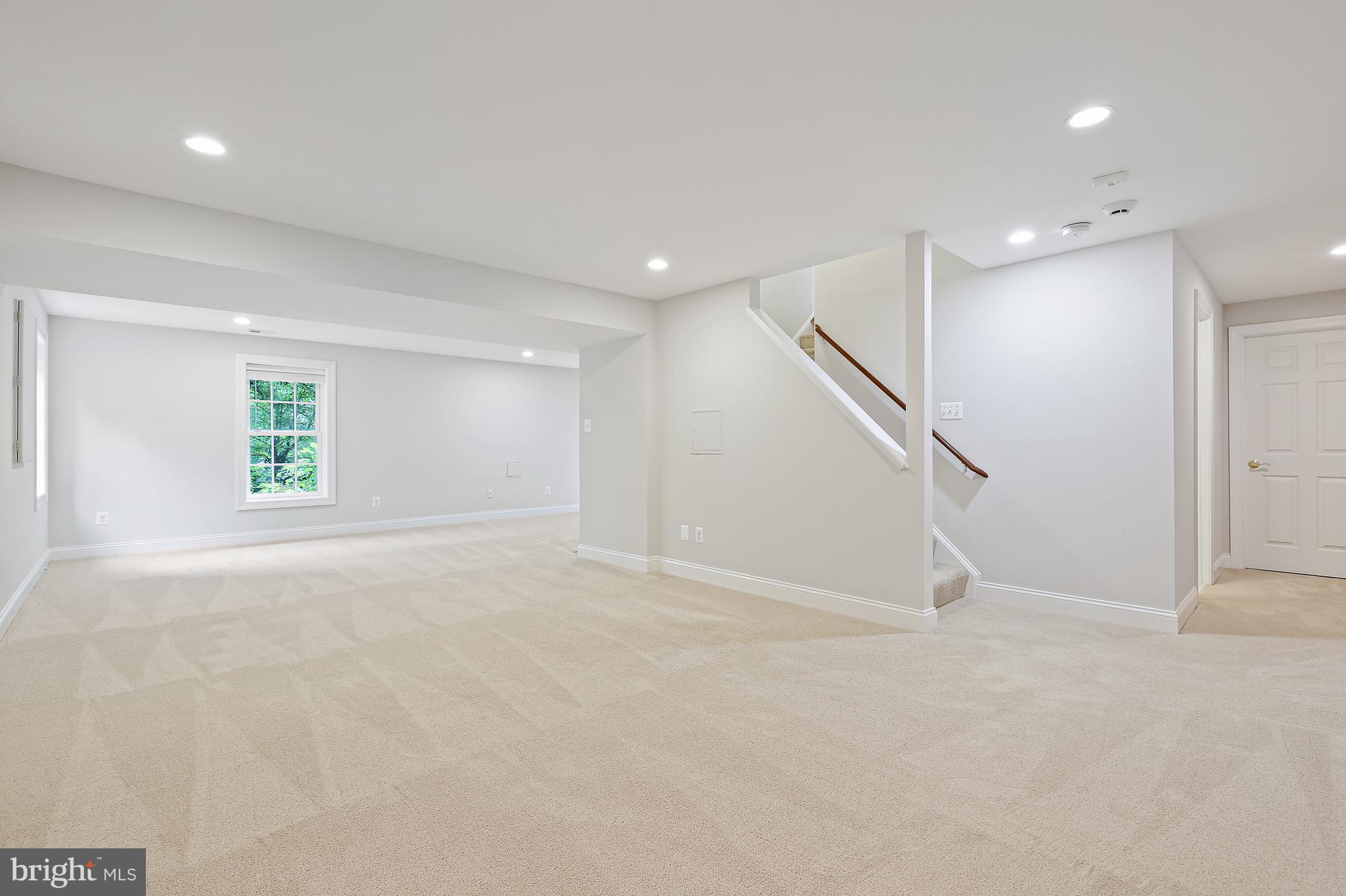 11275 Center Harbor Rd