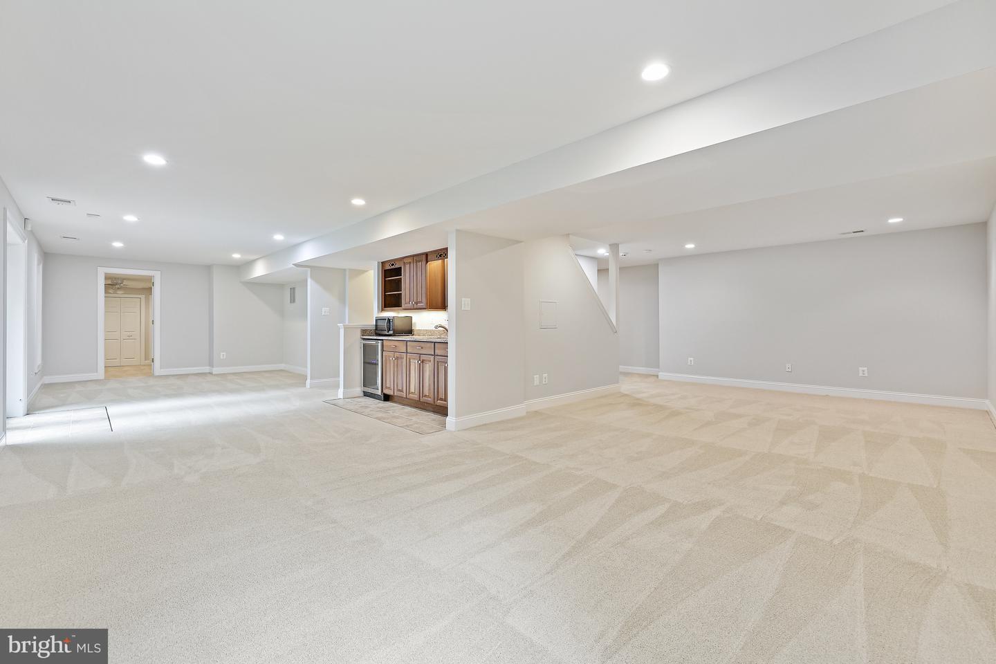 11275 Center Harbor Rd