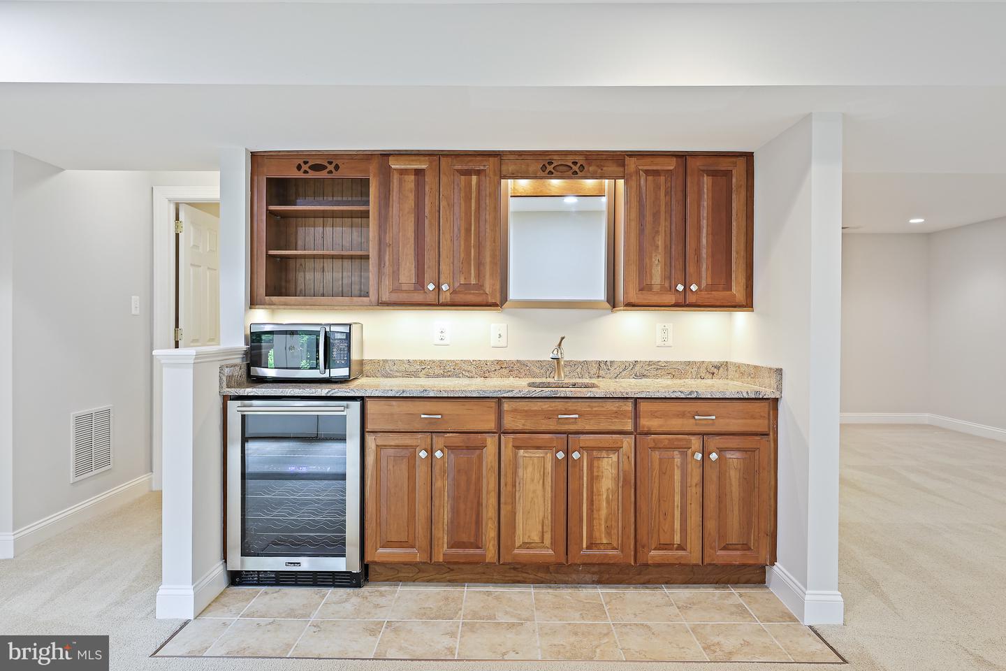 11275 Center Harbor Rd