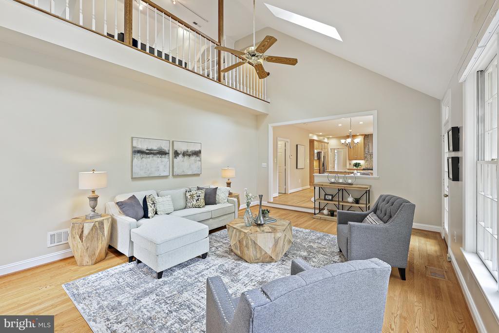11275 Center Harbor Rd