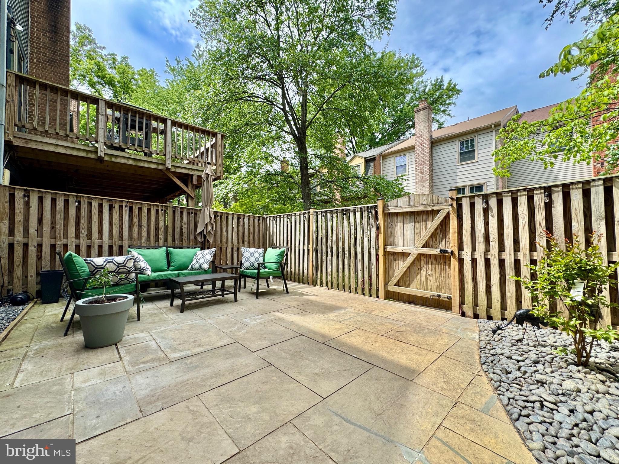 2718 SHAWN LEIGH DR