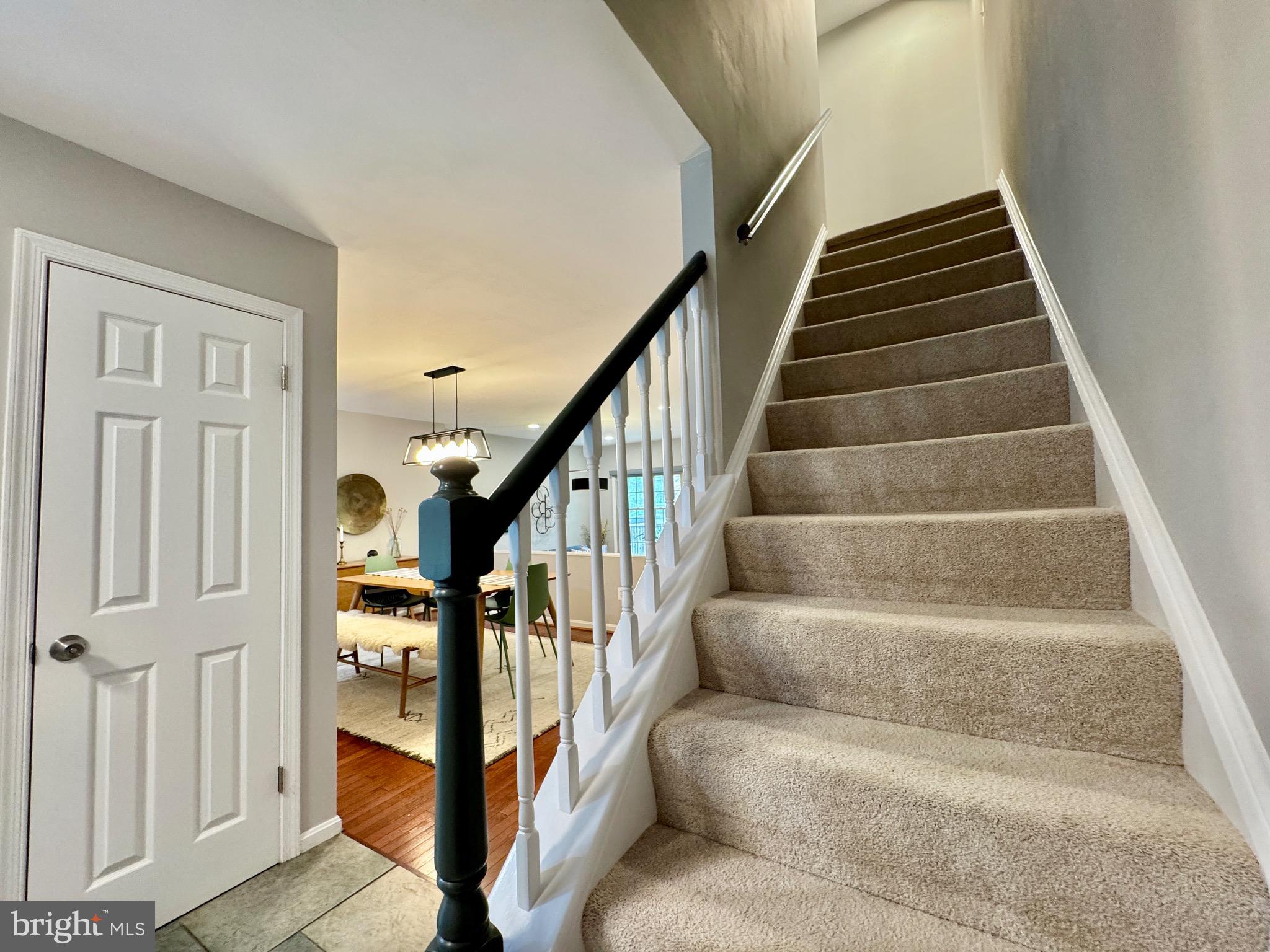 2718 SHAWN LEIGH DR