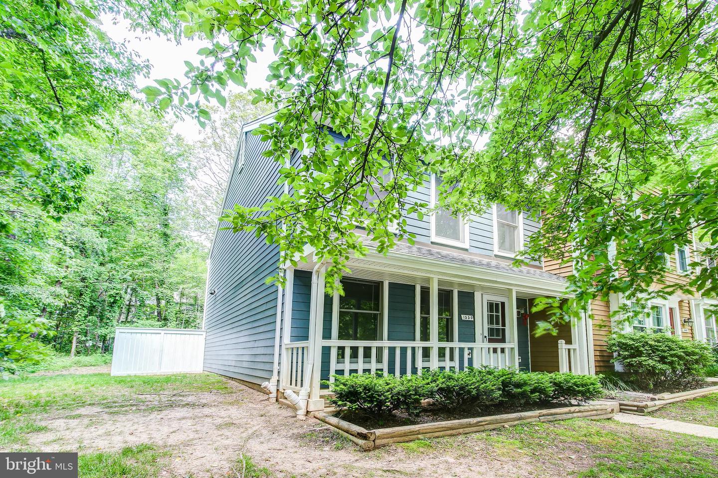 1550 TWISTED OAK DR