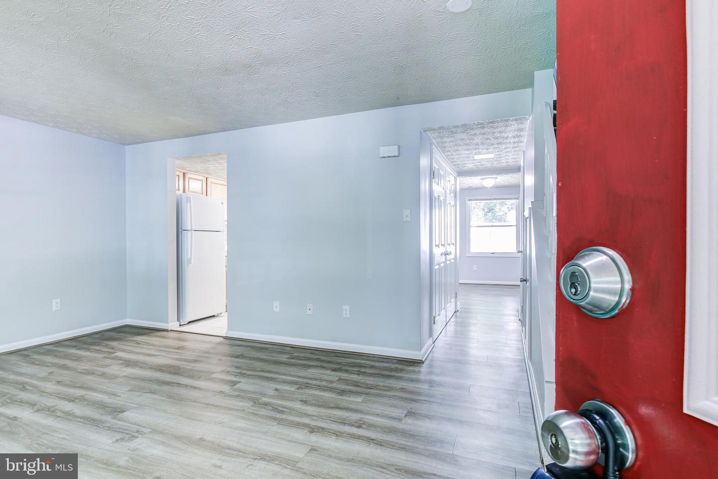 1550 TWISTED OAK DR