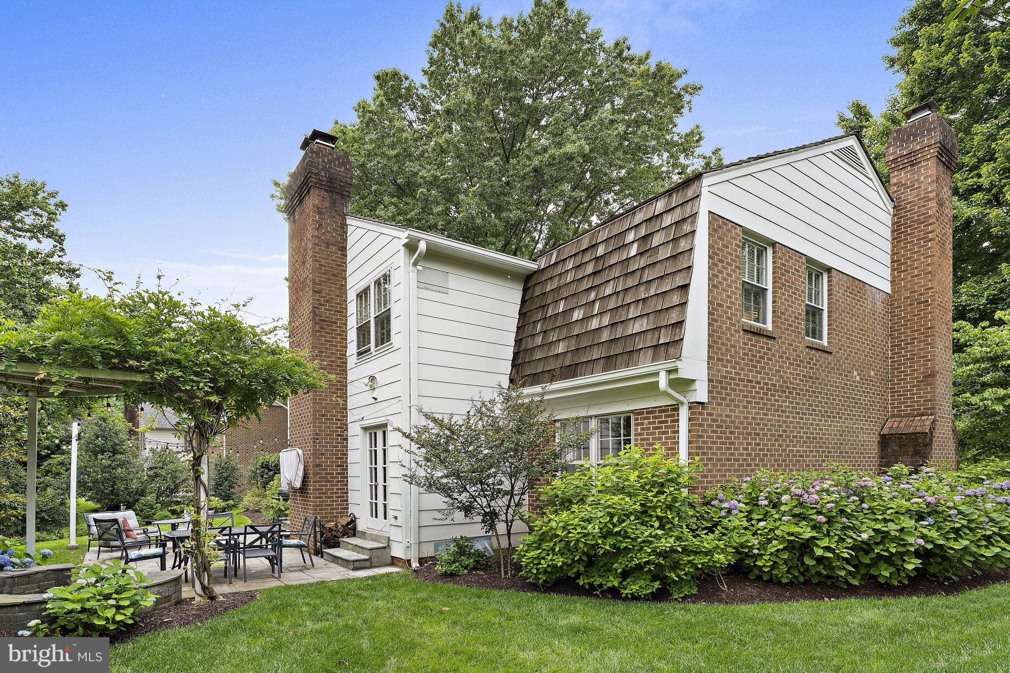 1301 Timberly Ln