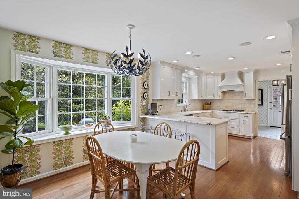 1301 Timberly Ln