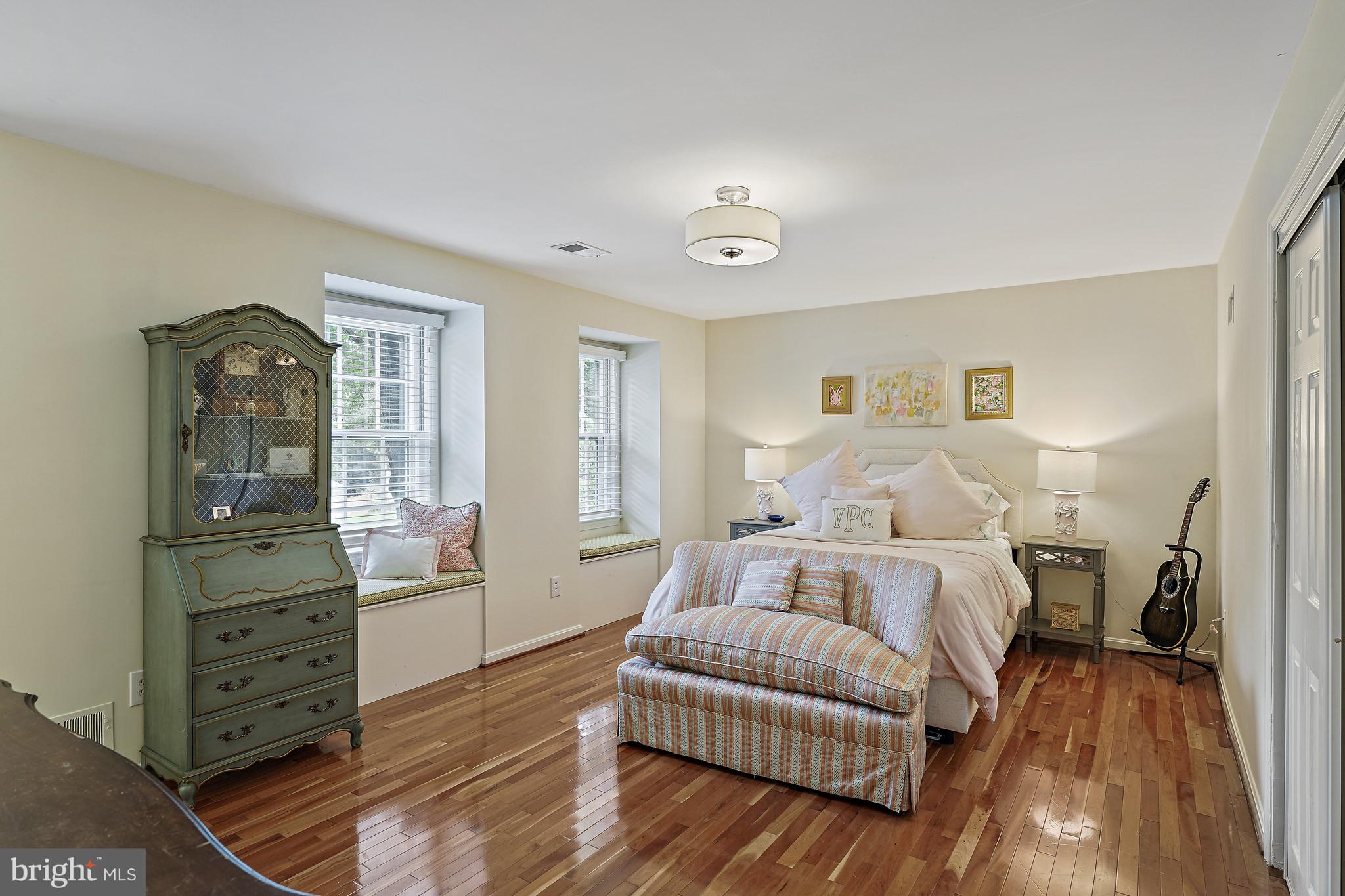 1301 Timberly Ln