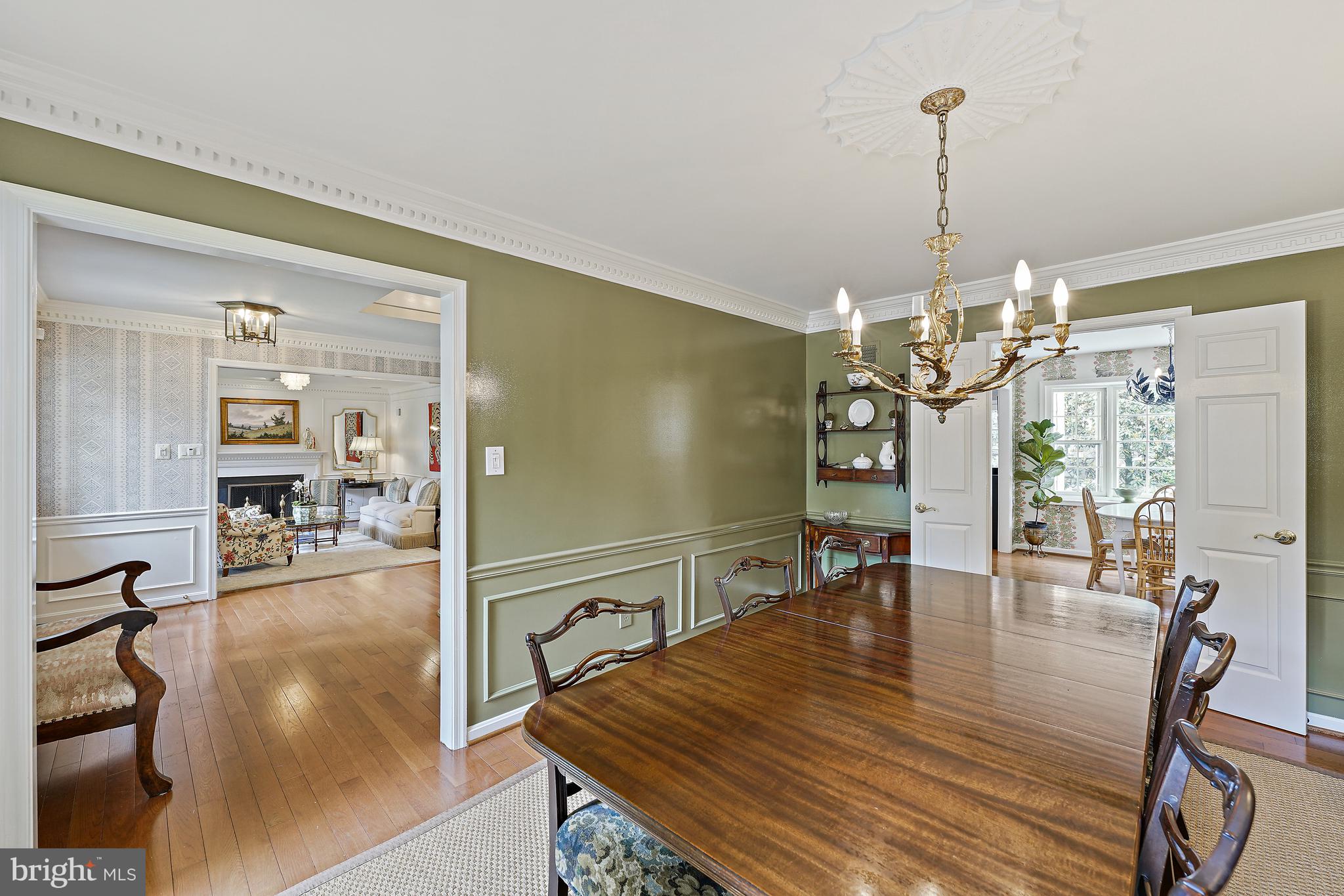 1301 Timberly Ln