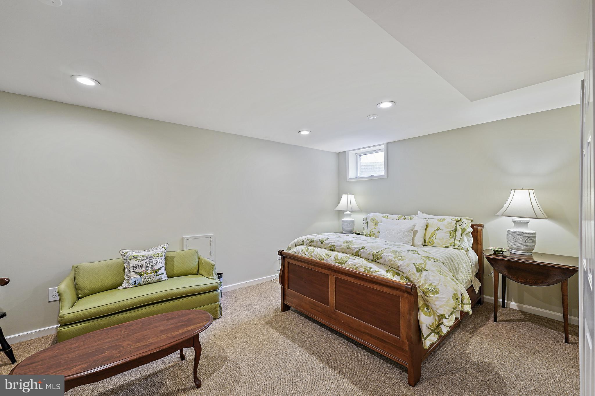 1301 Timberly Ln
