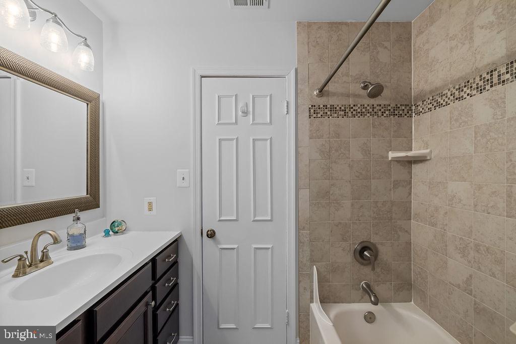 3005 Timber Wood Way