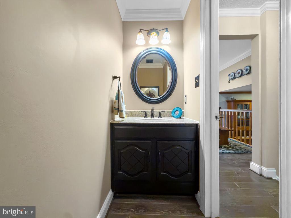 3005 Timber Wood Way