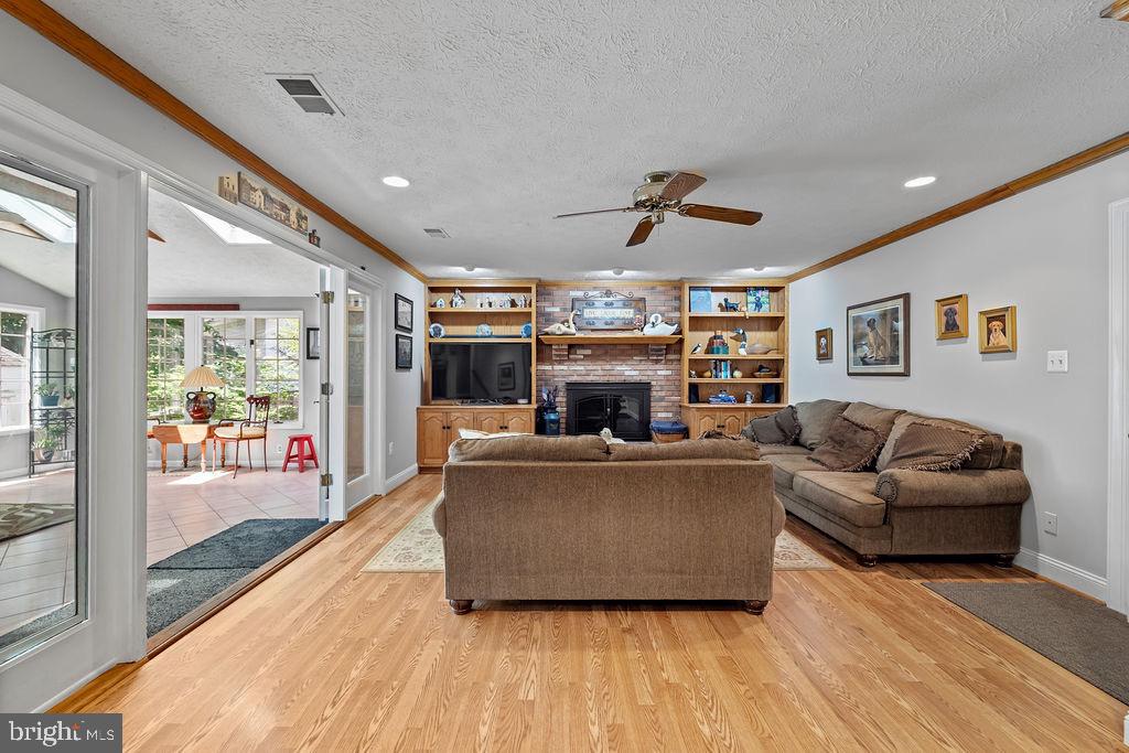 3005 Timber Wood Way