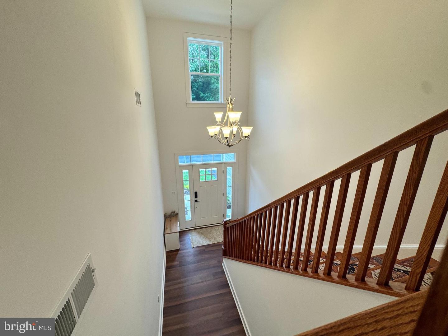 8708 SOUTHRUN CT